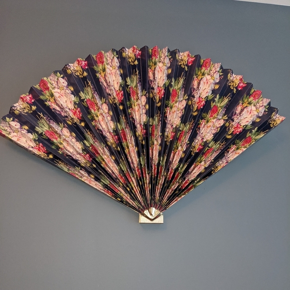 Vintage Wall Decor Vtg Large Paper Fan Wall Decor Poshmark